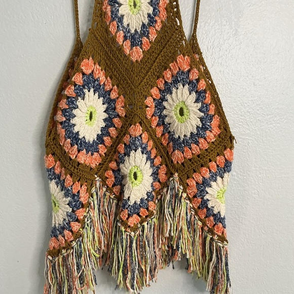 Free People Summer of Love crochet halter top with fringe size M/L - Picture 4 of 8